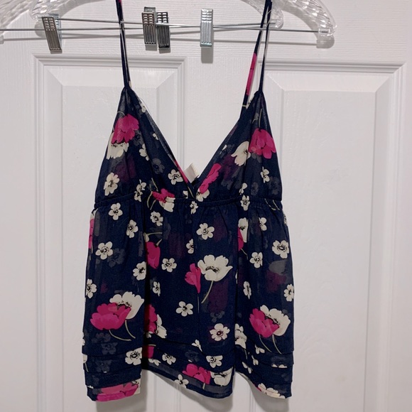 Forever21 floral cami - Picture 1 of 4